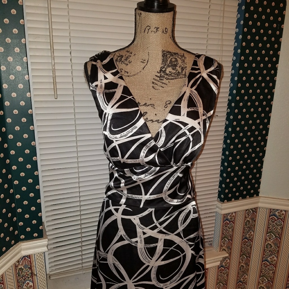 Beautiful graphic tank Dress